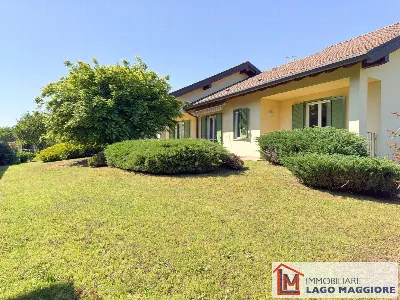 Villa in vendita a Angera - foto 5