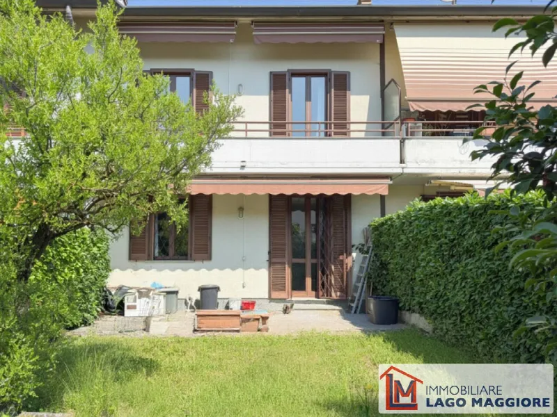 Villa in vendita a Ispra - foto 1