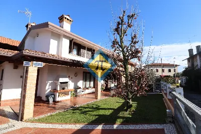 Villa in vendita a Pordenone, Vallenoncell... - foto 3