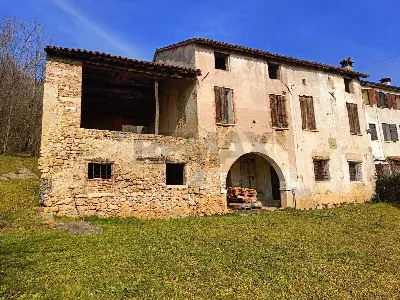 Rustico/Casale in vendita a Castelcucco - foto 3
