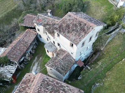 Rustico/Casale in vendita a Follina - foto 1