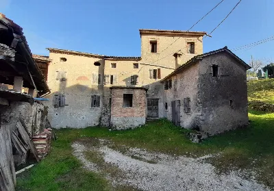 Rustico/Casale in vendita a Follina - foto 3