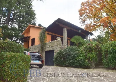 Villa a Marino