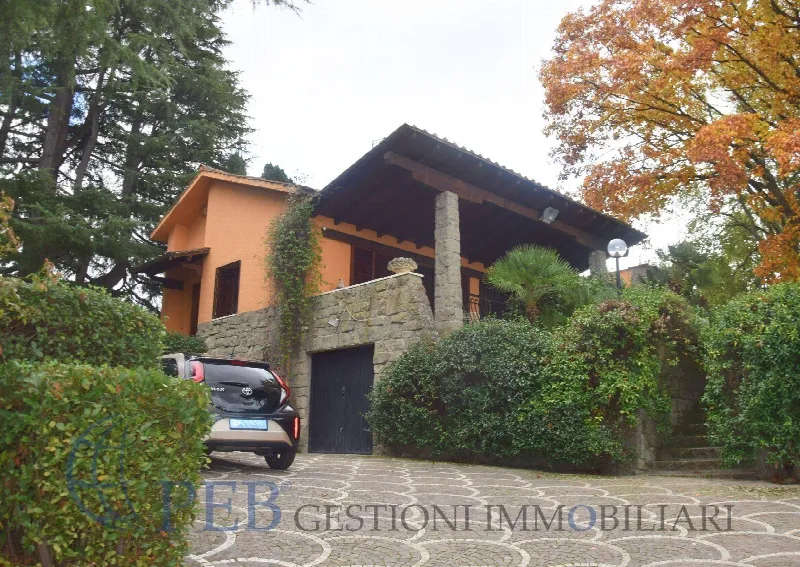 Villa in vendita a Marino - foto 1