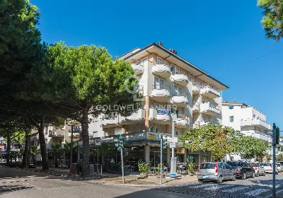 Palazzo/Stabile in vendita a Riccione - foto 5