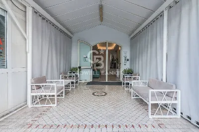 Palazzo/Stabile in vendita a Rimini, Mareb... - foto 3