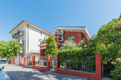 Villa in vendita a Rimini, Viserba, viserb... - foto 2