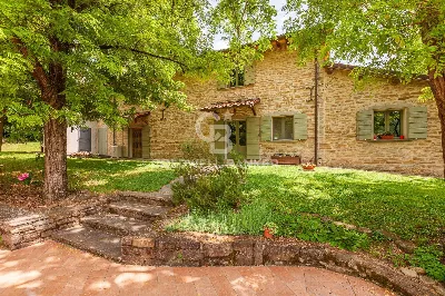 Rustico/Casale in vendita a Rocca San Casc... - foto 2