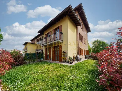 Villa a Capriate San Gervasio
