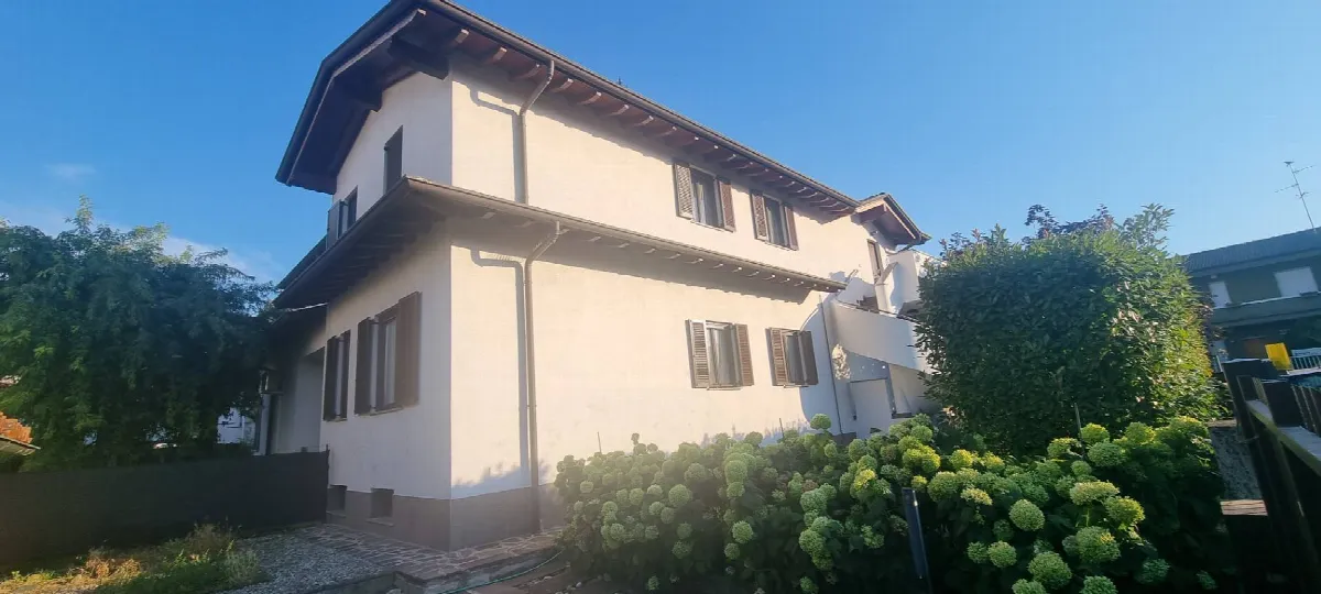 Casa Indipendente in vendita a Bellinzago Lombardo - foto 2