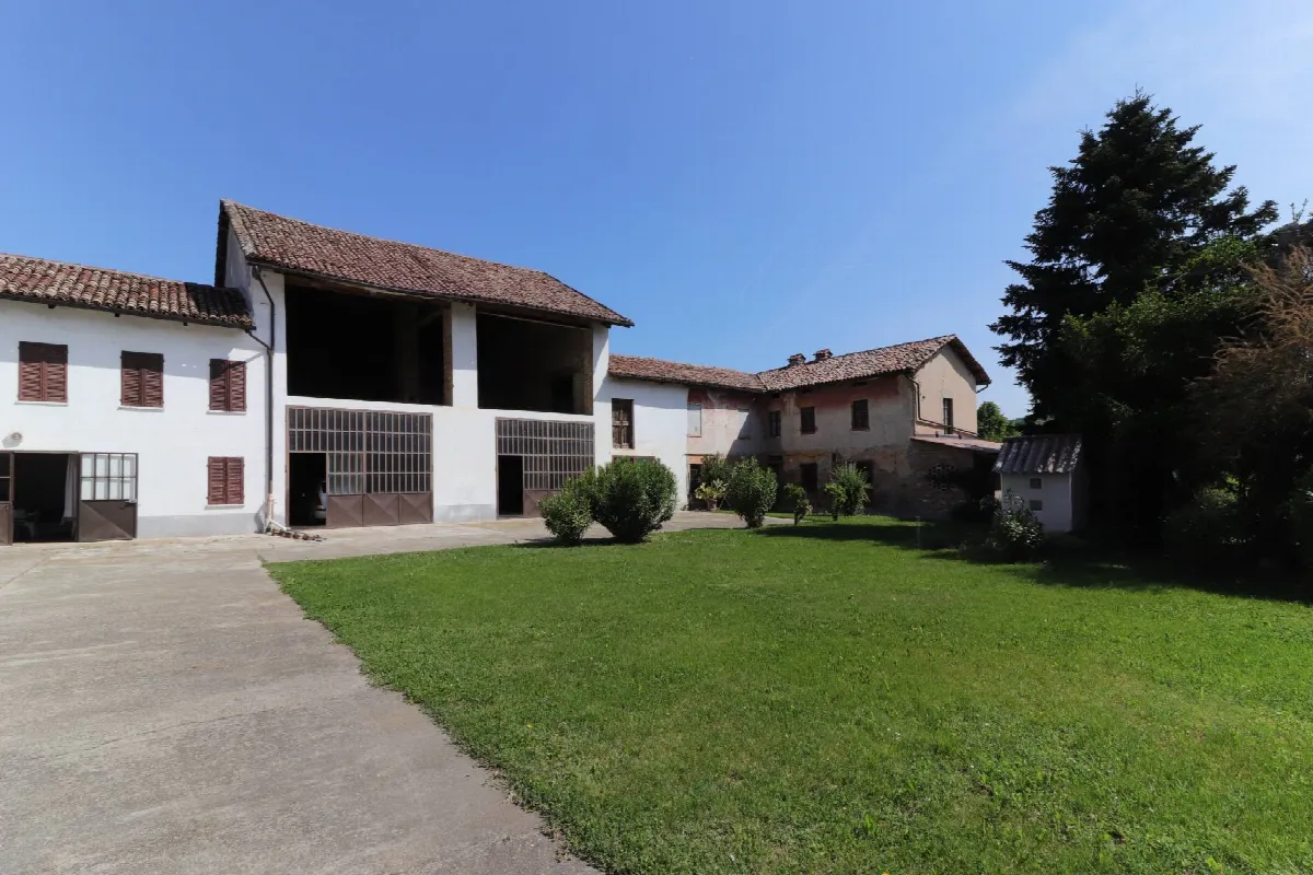 Rustico/Casale in vendita a Costigliole d'Asti - foto 2