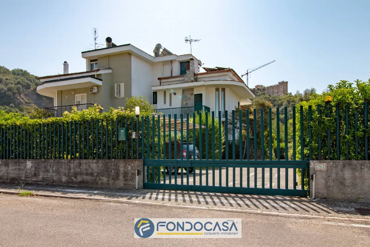 Villa in vendita a Battipaglia - foto 2