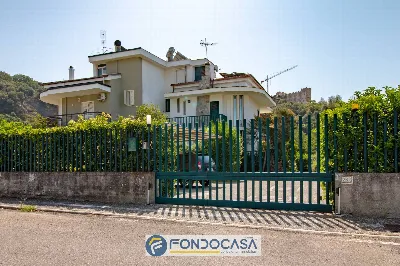 Villa in vendita a Battipaglia - foto 2