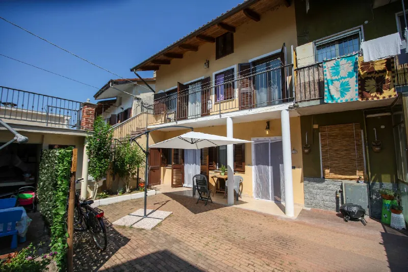 Casa Indipendente in vendita a Montanaro - foto 1