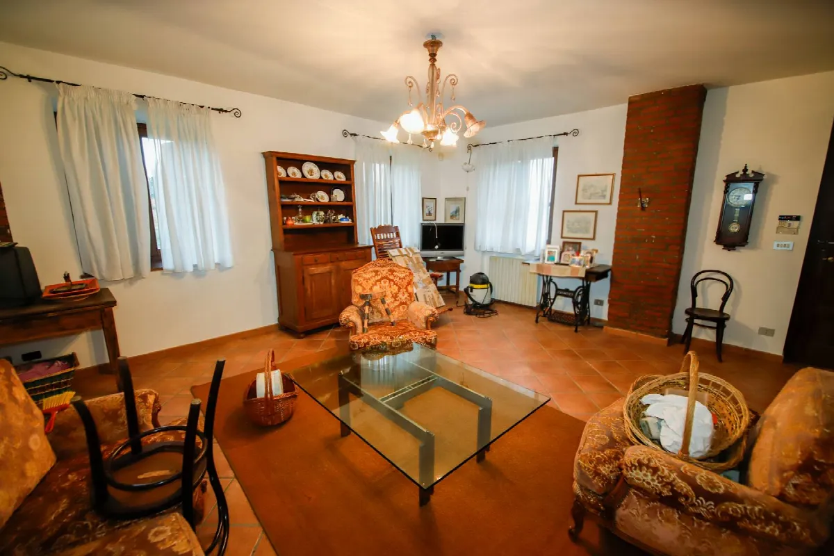 Casa Indipendente in vendita a Foglizzo - foto 3