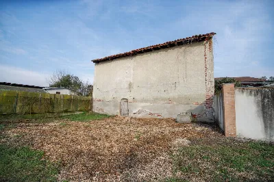 Rustico/Casale in vendita a San Giusto Can... - foto 4