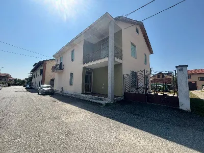 Casa Indipendente in vendita a Volpiano - foto 1