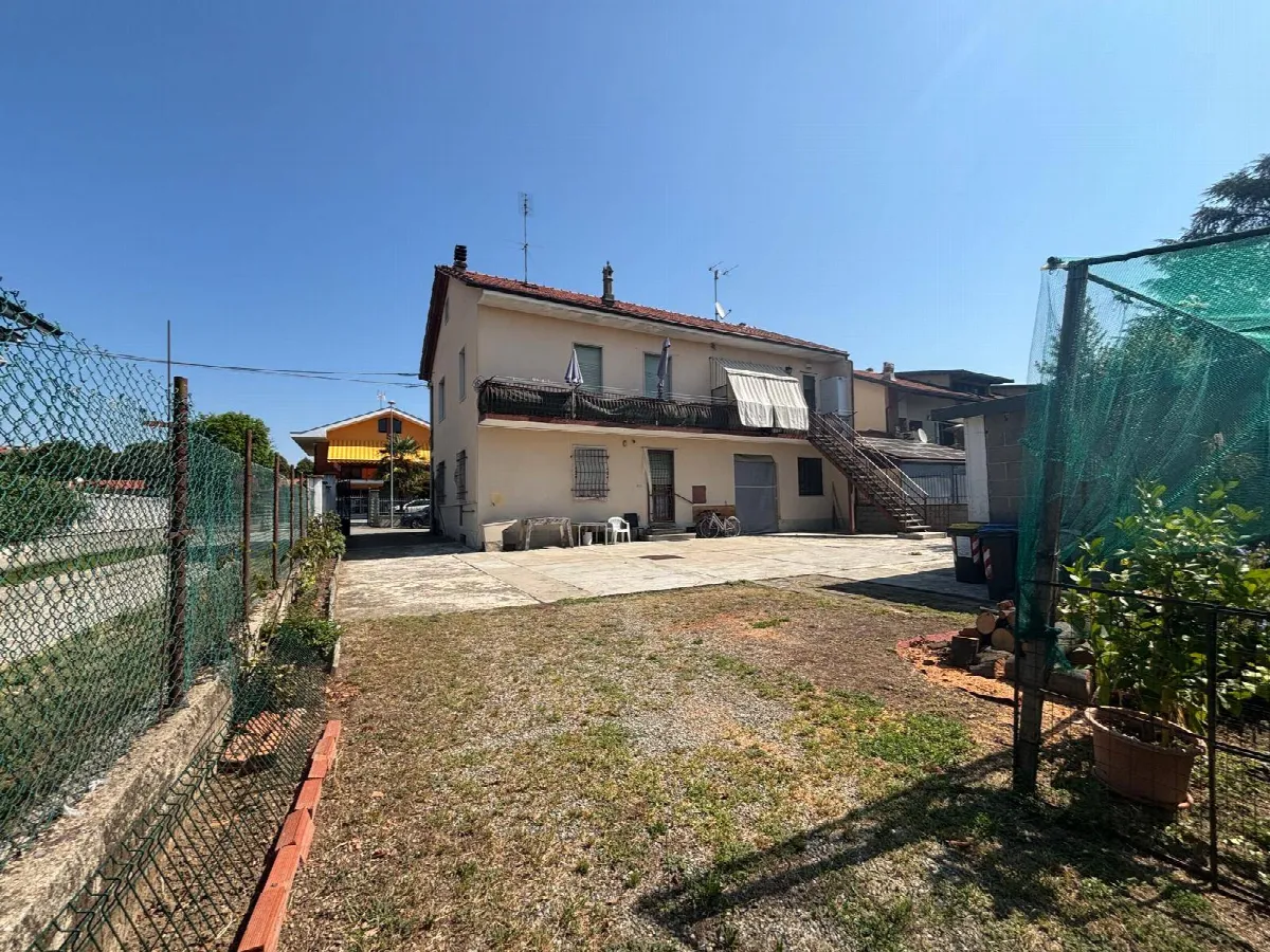 Casa Indipendente in vendita a Volpiano - foto 2
