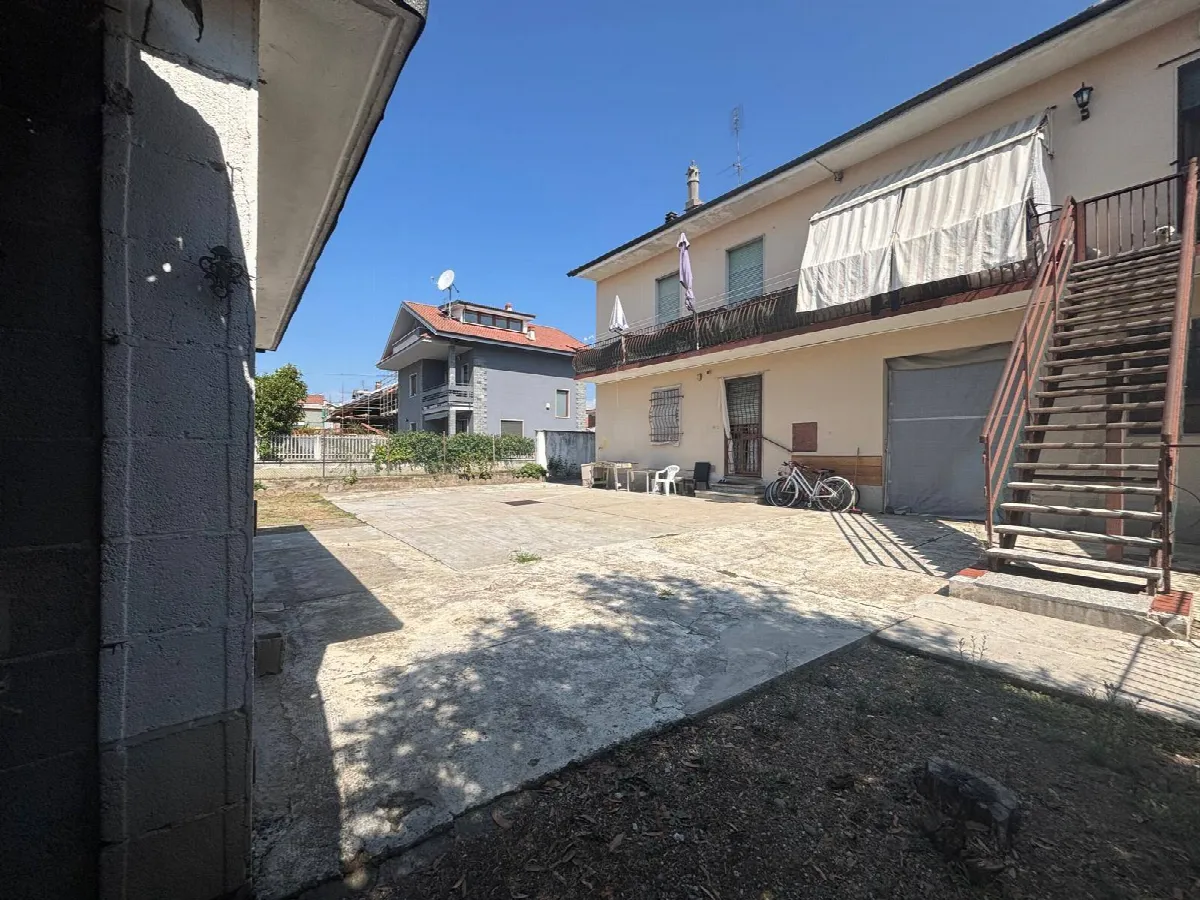 Casa Indipendente in vendita a Volpiano - foto 3