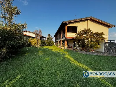 Villa in vendita a Cologne - foto 1