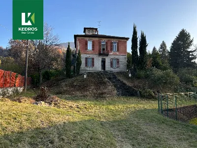 Villa a Cunardo