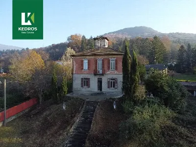 Villa in vendita a Cunardo - foto 3