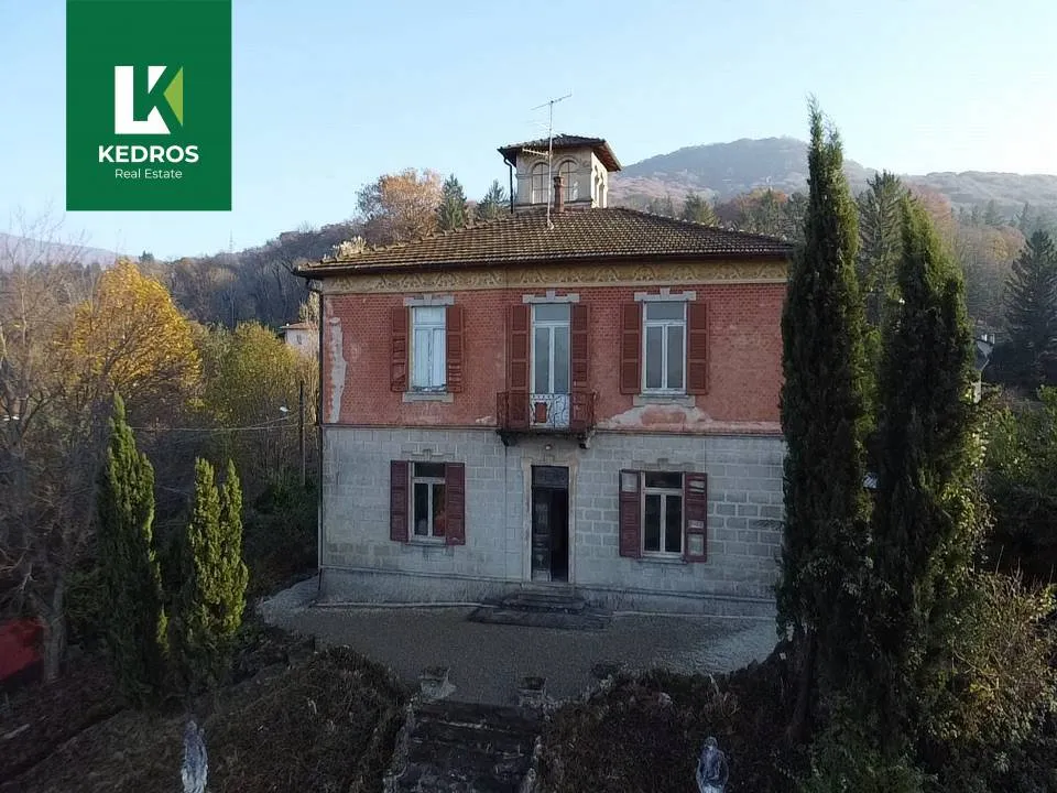 Villa in vendita a Cunardo - foto 4