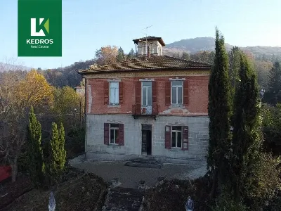 Villa in vendita a Cunardo - foto 4