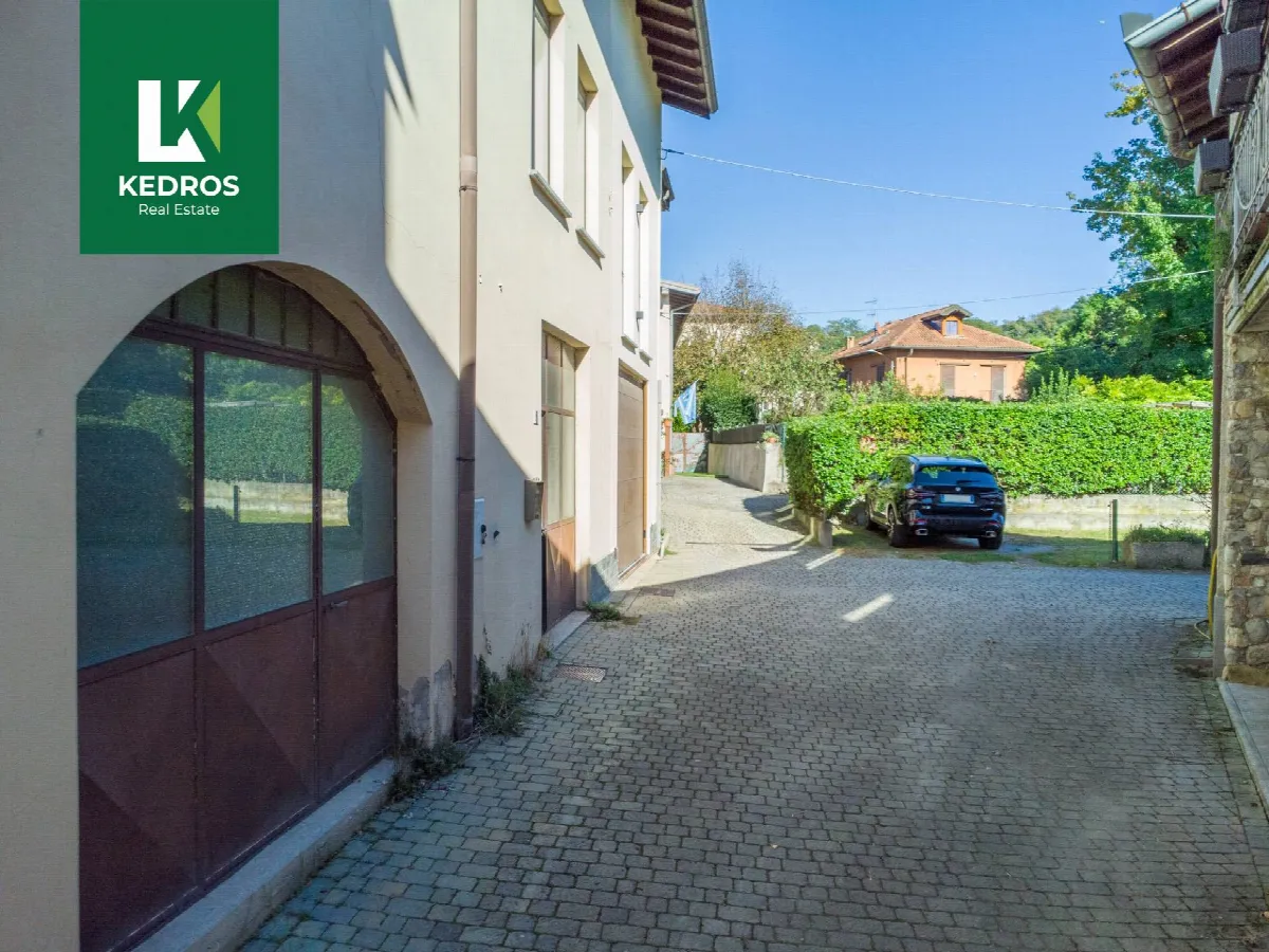 Casa Indipendente in vendita a Gavirate - foto 3