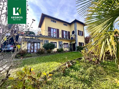 Villa in vendita a Cadegliano-Viconago - foto 2