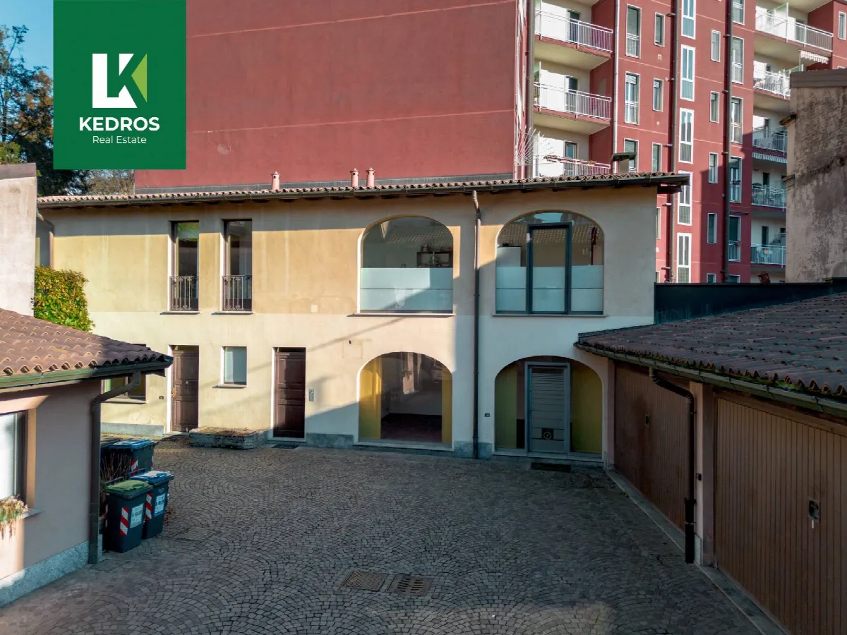 Casa Indipendente in vendita a Varese, Centro, Biumo Inferiore, Biumo Superiore - foto 3