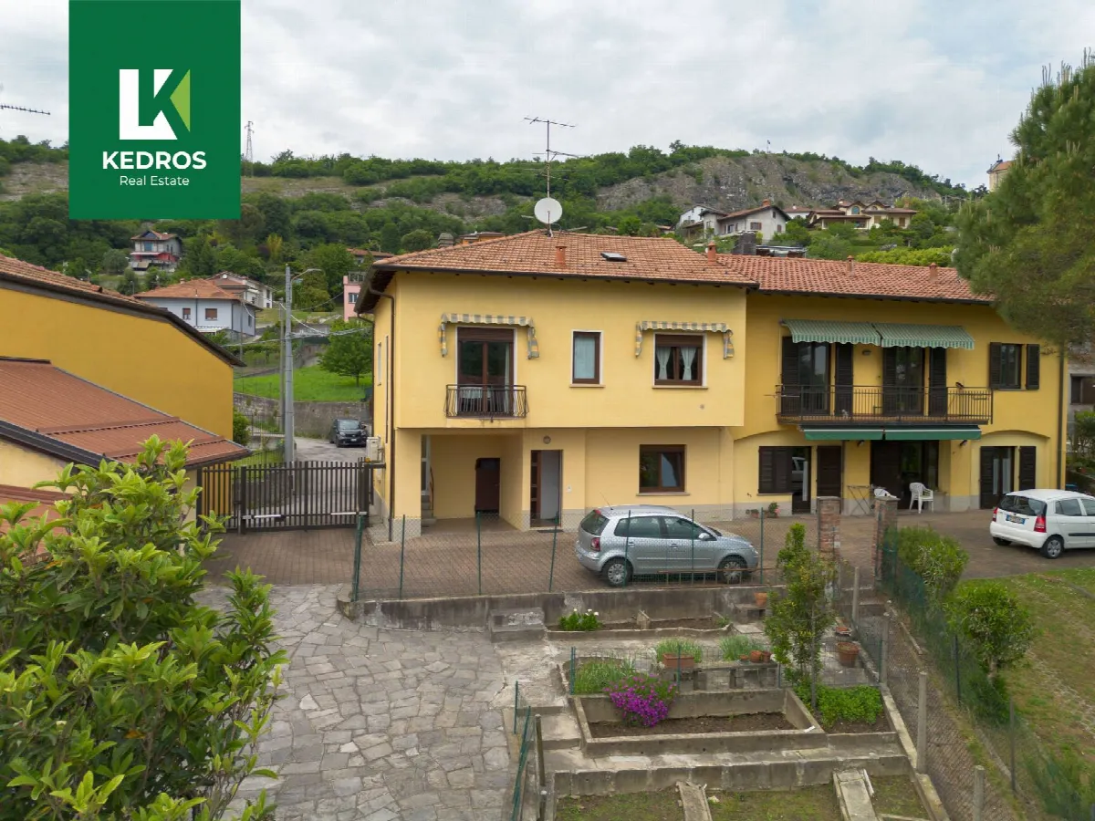 Casa Indipendente in vendita a Caravate - foto 2