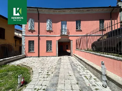 Casa Indipendente in vendita a Besozzo - foto 1