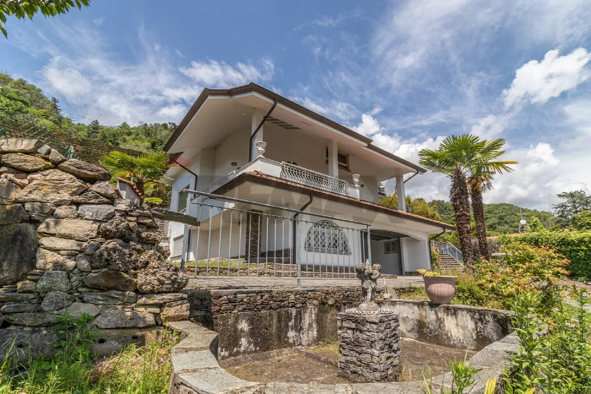 Villa in vendita a Meina - foto 2
