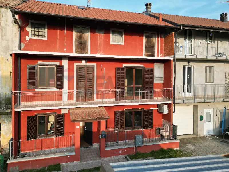 Casa Indipendente in vendita a Vaprio d'Agogna - foto 1