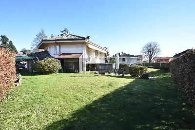 Villa in vendita a Varallo Pombia - foto 9