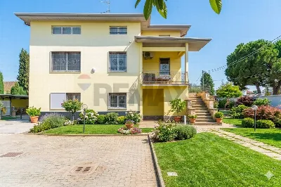 Villa in vendita a Gallarate - foto 2