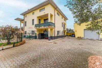 Villa in vendita a Gallarate - foto 4