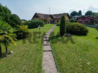 Casa Indipendente in vendita a Dormelletto - foto 2
