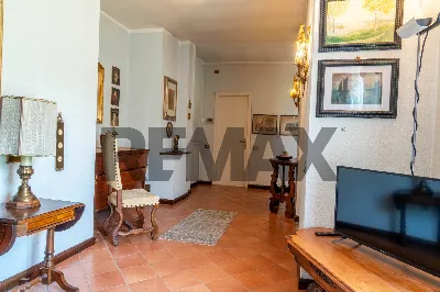 Casa Indipendente in vendita a Dormelletto - foto 9