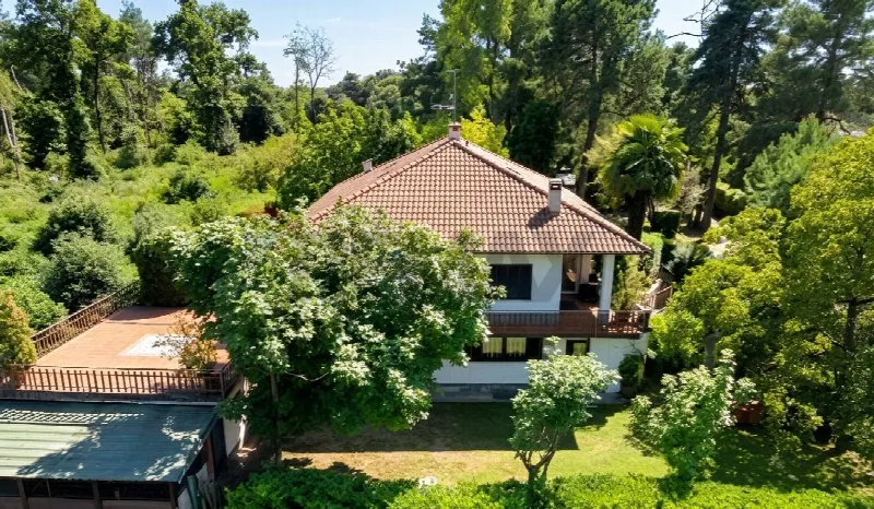 Villa in vendita ad Agrate Conturbia - foto 1