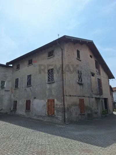 Rustico/Casale in vendita a Bregnano - foto 4