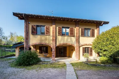 Villa in vendita a Laveno-Mombello - foto 4