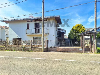 Villa in vendita a Fagnano Olona - foto 2