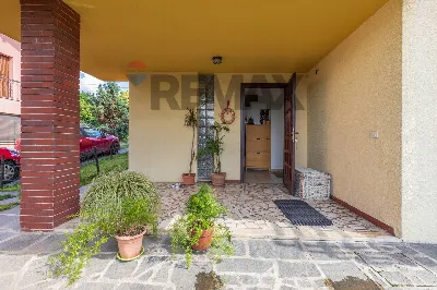 Villa in vendita a Taino - foto 8