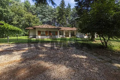 Villa a Olgiate Olona
