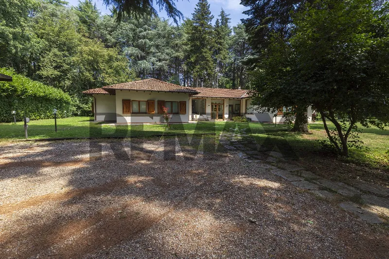 Villa in vendita a Olgiate Olona - foto 1
