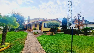 Villa in vendita a Eraclea - foto 1