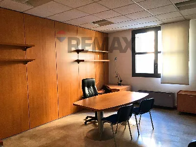 Ufficio in vendita a Padova, Piazza mazzin... - foto 1