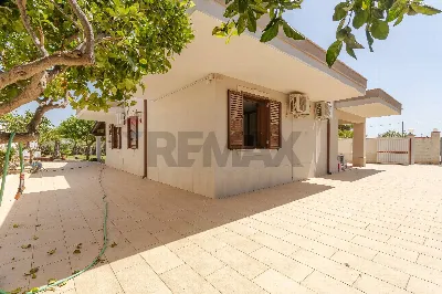 Villa in vendita a Ispica - foto 1